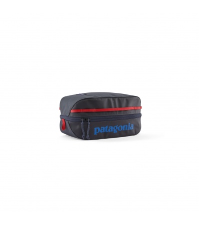 Чантичка Patagonia Black Hole Cube 6L